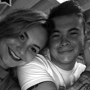 Meet your Posher, Tori